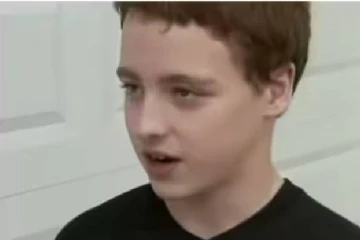 திடீர் மாரடைப்பால் நிலைக்குலைந்த பள்ளி பேருந்து ஓட்டுநர்: 13 வயது சிறுவனின் துணிச்சல் வீடியோ