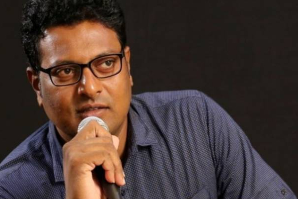 கட்சி கூட்டத்தின் போது மோதல் : இம்மானுவல் ஆர்னோல்ட் வீட்டிற்கு சென்ற பொலிஸார்! | Clash During Party Meeting Police Emmanuel Arnold