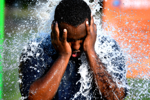 மெக்சிகோவில் சுட்டெரிக்கும் வெப்பம்; மக்கள் அவதி! | Scorching Heat In Mexico People Suffer