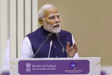 உலக பிரச்சனைகளுக்கு தீர்வு இதில்தான் உள்ளது - பிரதமர் மோடி பேச்சு