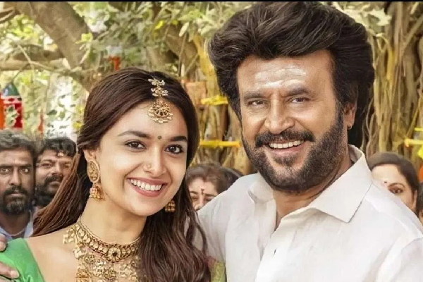 நடிகைகளை நம்ப வைத்து ஏமாற்றிய ரஜினி, அஜித், சிவகார்திகேயன்.. கேரியரையே தொலைத்த சம்பவம் | Top Actress Career Closed After Acted In This Film