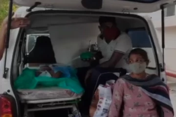 மருத்துவமனையில் இடமில்லை..பரிதாபமாக உயிரிழந்த ஒன்றரை வயதுக் குழந்தை