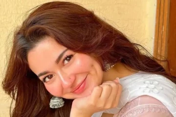 பாகிஸ்தான் நடிகைக்கு இந்திய ரசிகர் அனுப்பிய அந்த பரிசு - வைரலாகும் வீடியோ