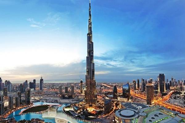 வெறும் 3 நிமிட விளம்பரம் - புர்ஜ் கலீஃபாவில் எவ்வளவு செலவாகும் தெரியுமா? | 3 Minute Ad How Much Does It Cost Burj Khalifa