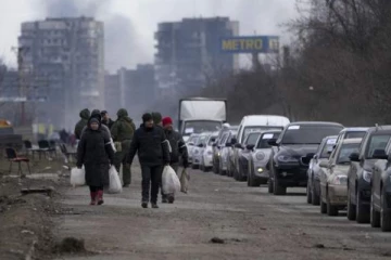 பூமியில் நரகம்! வீதிகளில் உடலங்கள்! ரஷ்யர்களிடம் சரணடையாத மரியுபோல் நகரம்!(காணொளி)