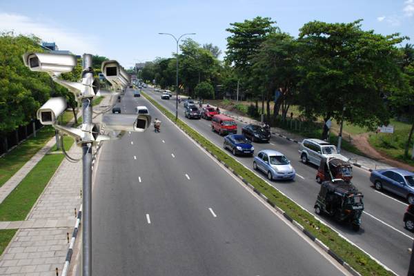 கொழும்பில் நடைமுறைப்படுத்தப்படவுள்ள புதிய திட்டம் : சாரதிகள் அவதானம் - ஐபிசி தமிழ்