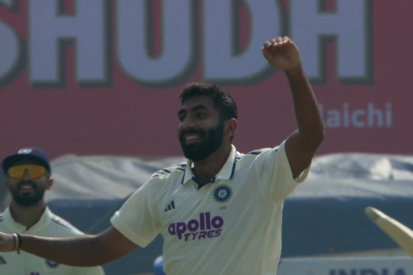 159 ஓட்டங்களில் சுருண்ட தென் ஆப்பிரிக்கா - சாதனைகளை படைத்த பும்ரா | Bumrah Creates Record With 5 Wickets Vs Sa Test 159 ஓட்டங்களில் சுருண்ட தென் ஆப்பிரிக்கா - சாதனைகளை படைத்த பும்ரா | Bumrah Creates Record With 5 Wickets Vs Sa Test