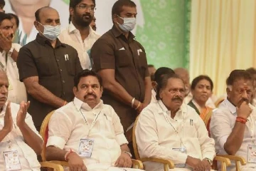 அதிமுக குழப்பம் முடிவுக்கு வருமா ? பொதுக்குழு வழக்கு இன்று மீண்டும் விசாரணை