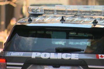 டொராண்டோவில் இடம்பெற்ற பஸ் விபத்தில் ஒருவர் பலி