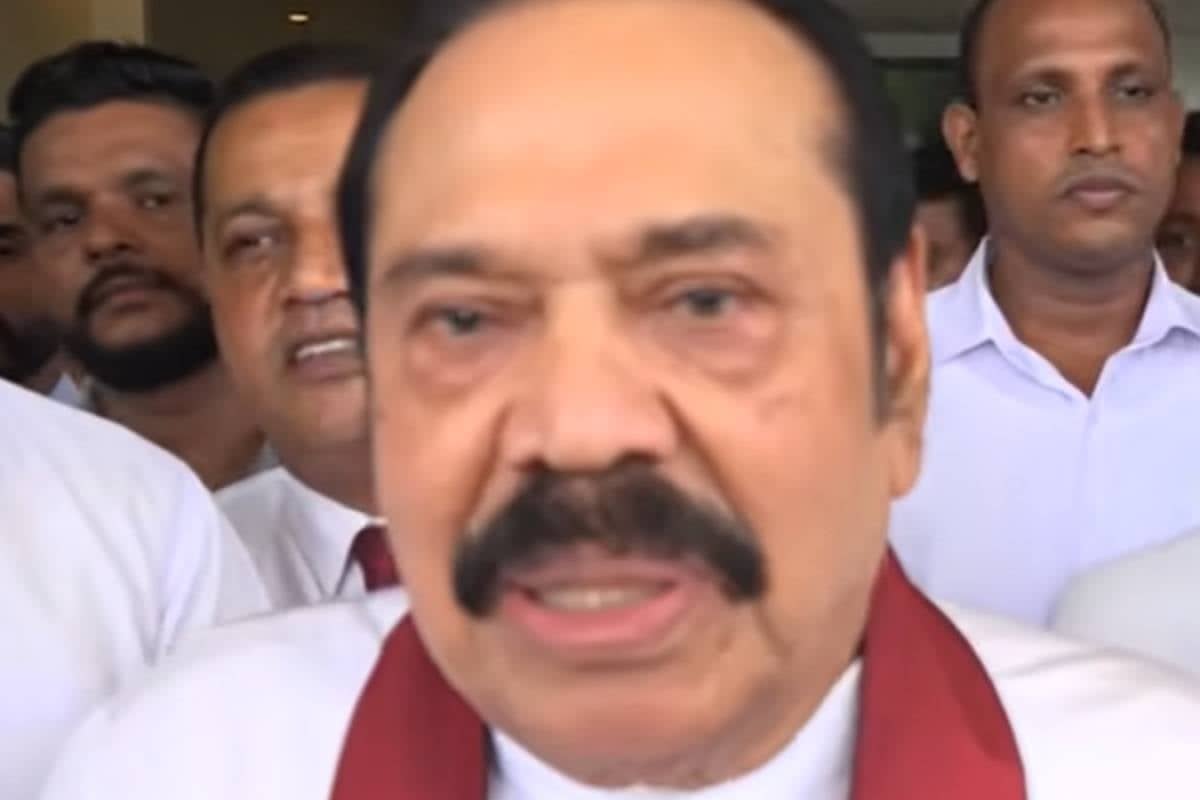 மகிந்தவுக்கு கிடைத்துள்ள சக்தி - நாட்டு மக்களிடம் விடுக்கப்பட்டுள்ள கோரிக்கை | Mahinda Requesting The Power Again மகிந்தவுக்கு கிடைத்துள்ள சக்தி - நாட்டு மக்களிடம் விடுக்கப்பட்டுள்ள கோரிக்கை | Mahinda Requesting The Power Again