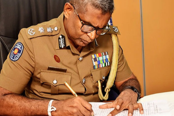 முன்னாள் விடுதலைப் புலிகளின் ஆயுதங்கள் மக்களிடத்தில்! காவல்துறைமா அதிபர் விசேட நடவடிக்கை | Priyantha Weerasuriya Appointed As New Igp