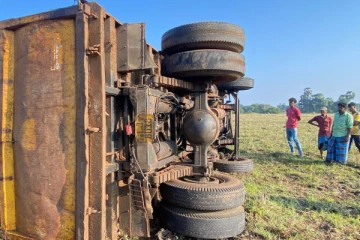 மன்னார் கோர விபத்தில் ஸ்தலத்தில் ஒருவர் பலி