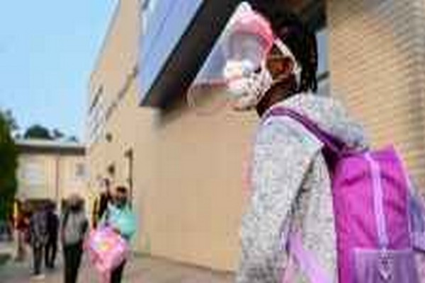 ராணியாருக்கான அஞ்சலியால் கனேடிய பெற்றோர் எதிர்நோக்கும் நெருக்கடி | Canada School Closures Sept 19 Queen Funeral