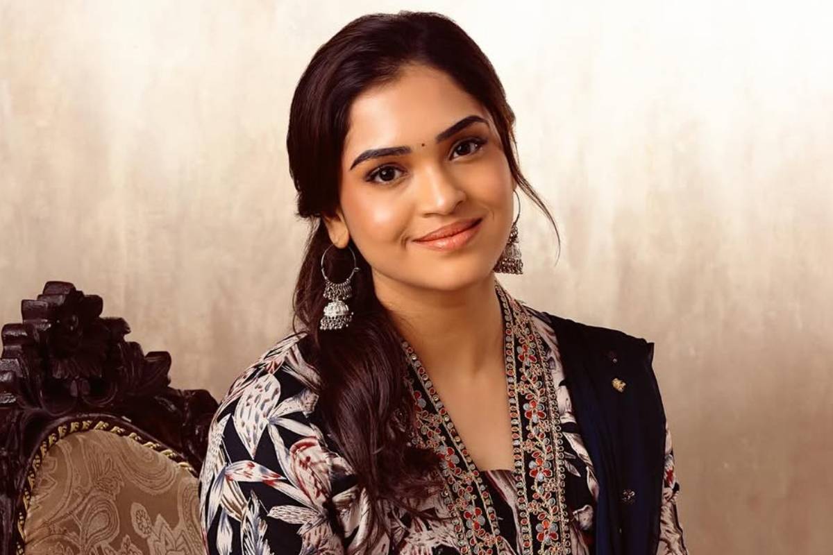 பிக் பாஸ் பிரபலம் வர்ஷினி வெங்கட் கைது – பரபரப்பை ஏற்படுத்திய புகார்! | Big Boss Fame Actress Varshini Venkat Arrested