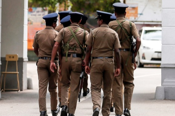 அதிகாலையில் பெரும் துயரம்; பற்றி எரிந்த வீட்டில் பறிபோன உயிர்கள்! | Lives Lost In House That Was Engulfed In Flames