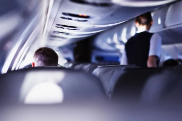 விமானப் பணிப்பெண் வேலை வாய்ப்பு - பெண்களுக்கு அவசர எச்சரிக்கை