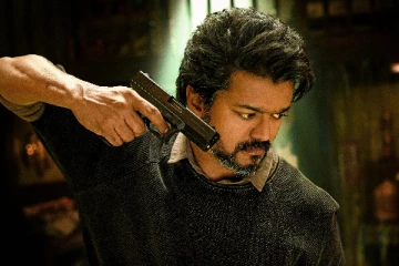 பீஸ்ட் ரிலீசுக்கு முன்பே திரையரங்கில் கொண்டாட்டத்தை துவங்கிய விஜய் ரசிகர்கள்..