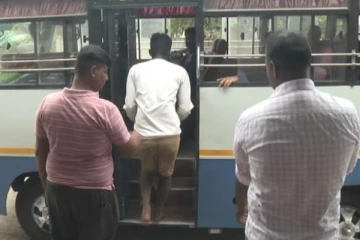 இந்தியாவில் சிக்கிய இலங்கை தமிழ் இளைஞன் ; விசா கிடைக்காததால் எடுத்த விபரீத முயற்சி