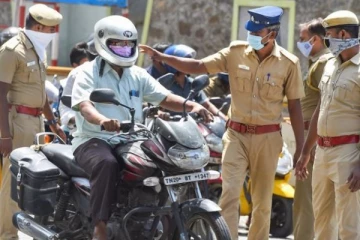 சென்னையில் பொது இடங்களில் முகக்கவசம் கட்டாயம் அணிய வேண்டும் - காவல்துறை அறிவுறுத்தல்..!