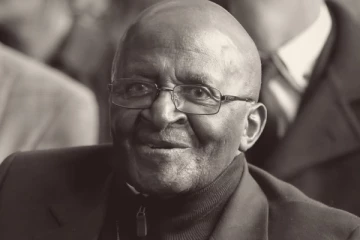 பேராயர் டெஸ்மண்ட் டூட்டு காலமானார்!