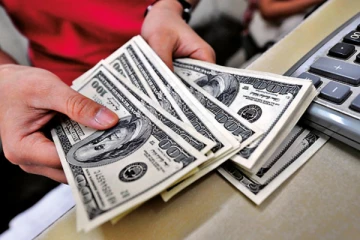 අද ඩොලරයේ වටිනාකමට සිදු වූ දේ මෙන්න..