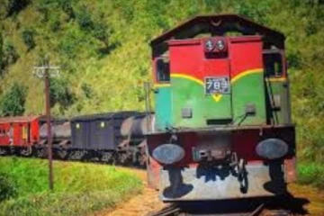 බදුල්ල දුම්රිය පීලි පනී.. දුම්රිය ප්‍රමාදයක් විය හැකියි..