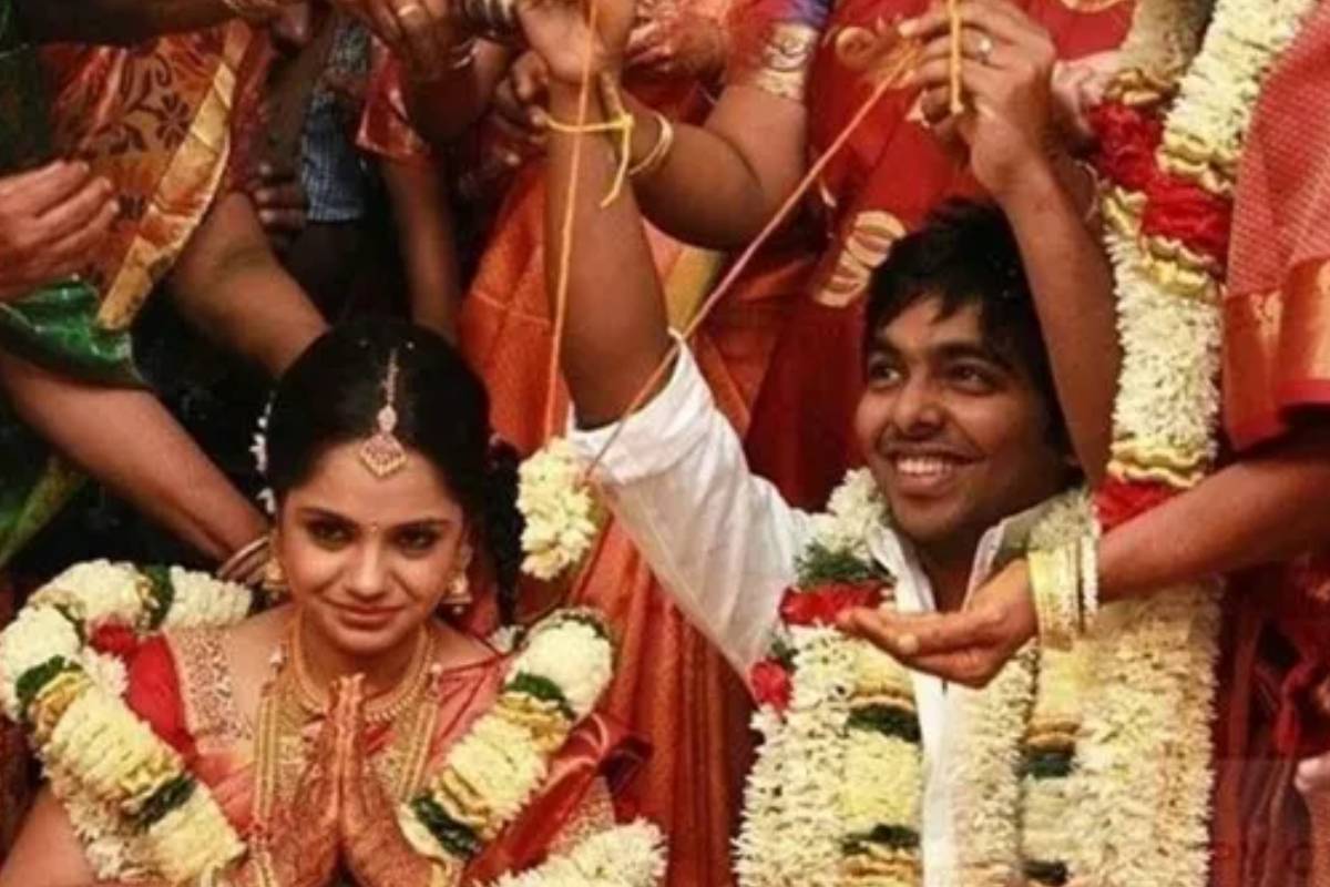 சில காரணங்கள் செட்டாகவில்லை..பேசிதான் விவாகரத்து செஞ்சோம்!! பாடகி சைந்தவி.. | Saindhavi Opens Up About Divorce With Gv Prakash சில காரணங்கள் செட்டாகவில்லை..பேசிதான் விவாகரத்து செஞ்சோம்!! பாடகி சைந்தவி.. | Saindhavi Opens Up About Divorce With Gv Prakash