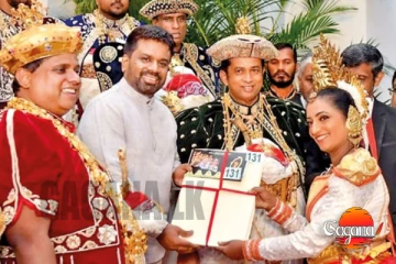 පෙරහැර හැඩකරපු ග්‍රාමනිලධාරිනියට ජනපති අතින් සම්මාන