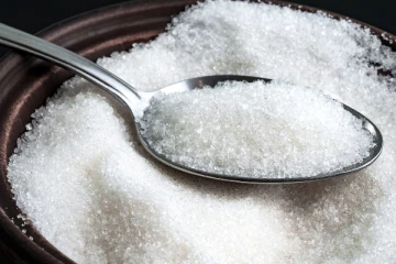 இலங்கையில் திடீரென அதிகரித்த சீனியின் விலை - திண்டாட்டத்தில் நுகர்வோர்