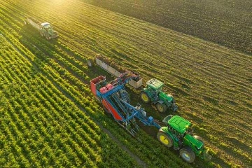 கடும் கொந்தளிப்பில் விவசாயிகள்... John Deere டிராக்டர்களை புறக்கணிக்க முடிவு