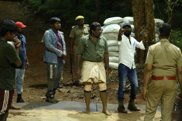 வெற்றிமாறன் படக்குழுவை தாக்கிய வன விலங்குகள் - பாதுகாப்புடன் நடக்கும் ஷூட்டிங்