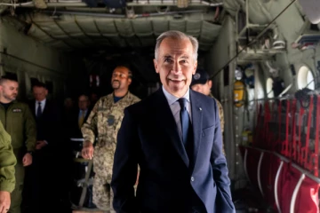 கனடாவிற்கு நவீன ஆயுதங்களை விற்பனை செய்ய அமெரிக்கா இணக்கம்