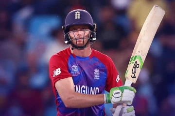 மிரட்டியெடுத்த ஜோஸ் பட்லர் - ஆஸ்திரேலியாவை வீழ்த்தி இங்கிலாந்து அபார வெற்றி