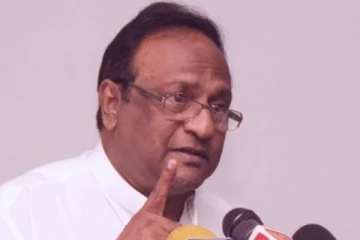 நாம் அனைவரும் வெட்கமடைய வேண்டும் - சரத் வீரசேகர காட்டம்