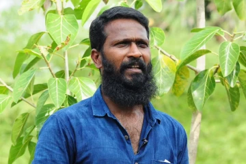 இயக்குனர் வெற்றிமாறனின் சம்பளம் எவ்வளவு தெரியுமா.. இத்தனை கோடியா