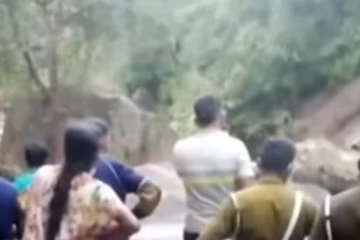 තරුණ ජීවිත 5ක් බිලිගත් ගැරඬි ඇල්ල ඛේදවාචකය - අතුරුදන් තරුණියගේ දේහයත් සොයා ගැනේ... (VIDEO)