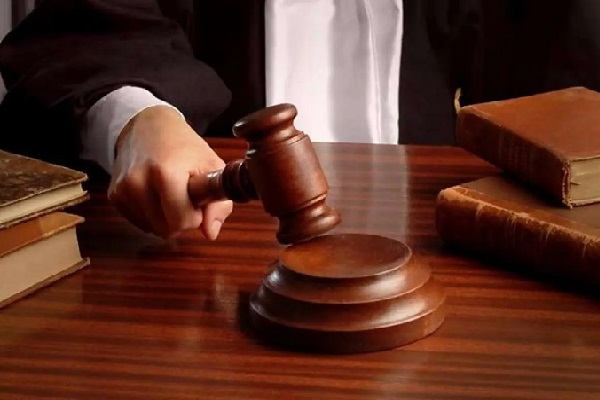 இரண்டு டெனிம் நீள காற்சட்டைகளை திருடிய இளைஞனுக்கு கடூழிய சிறை | Youth Sentenced To One Year Ri For Theft Of Jeans