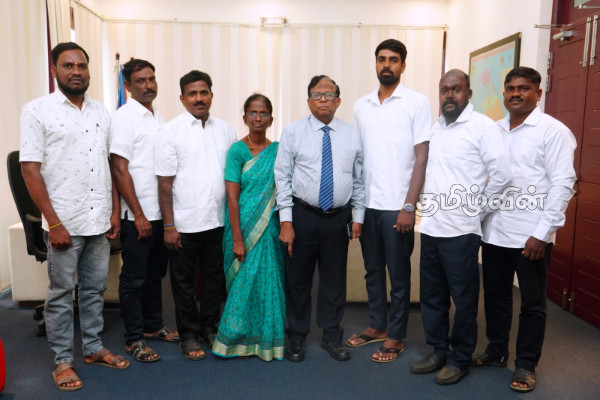 வடக்கு ஆளுநரை சந்தித்த பிரதேச சபை தவிசாளர்கள் | Northern Governor Meets With Tavishankar