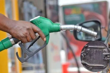 ඔත්තේ ක්‍රමයට ඉන්ධන ලබාදීමේ වෙනසක්? හෙට සහ අනිද්දා දෙකම ඔත්තේ දින වීමෙන් තෙල් බෙදීමේ වෙනසක්