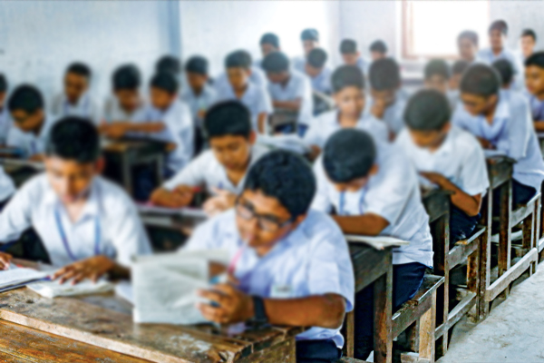 கைது செய்யப்பட்ட பாடசாலை மாணவர்கள் | Arrested School Students