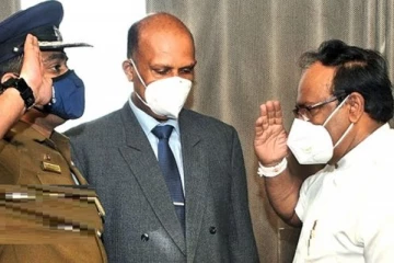 காவல்துறை அதிகாரிகளிடம் இலட்சக் கணக்கில் இலஞ்சம் பெற்ற சிறிலங்கா அமைச்சர்- அம்பலமான தகவல்!