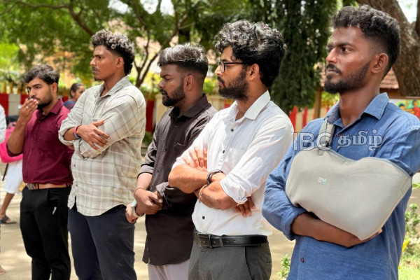 செஞ்சோலை படுகொலையின் 19வது ஆண்டு நினைவேந்தல் | Remembrance Students Killed Insencholai Mullaitivu