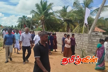 யாழில் நூற்றுக்கணக்கான இளைஞர்கள் மத்தியில் இடம்பெற்ற கால்பந்தாட்ட வீரரின் இறுதி சடங்கு..!