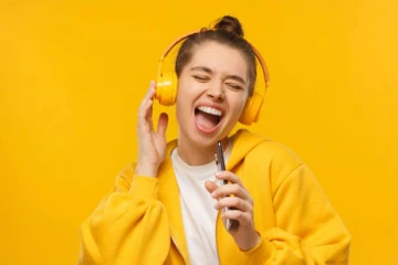 YouTube හා අනිකුත් සමාජ මාධ්‍ය ජාලා Copyright හා ගීත වලට සම අයිතිය ලබාදීම සම්බන්ධයෙන් විශේෂ තීරණ කිහිපයක්..