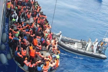 ஸ்பெயின் கடற்கரையில் சடலமாக கண்டெடுக்கப்பட்ட 4 அகதிகள்!