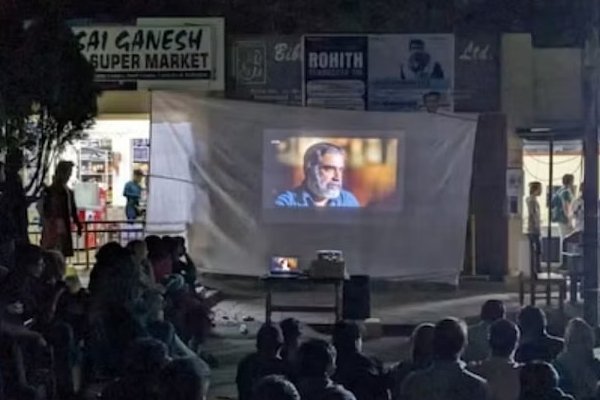 BBC ஆவணப்படத்தை திரையிட்ட மாணவ்ர்கள் மீது கல் வீச்சு : பதட்டத்தில் டெல்லி..நடந்தது என்ன? | Pm Modi Documentary Jnu Student