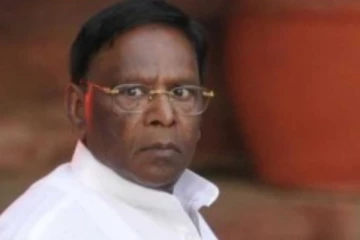 புதுச்சேரியில் பெரும்பான்மையை இழந்தது காங்கிரஸ்