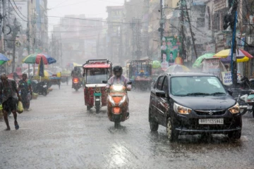 தமிழகத்தில் அடுத்த 5 நாட்களுக்கு மழை பெய்யும்- வானிலை மையம் எச்சரிக்கை