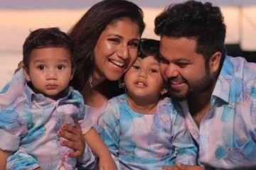 ட்ரெண்டிங் Sawadeeka பாடலுக்கு சீரியல் நடிகை ஆல்யா-சஞ்சீவ் குழந்தைகள் குத்தாட்டம்