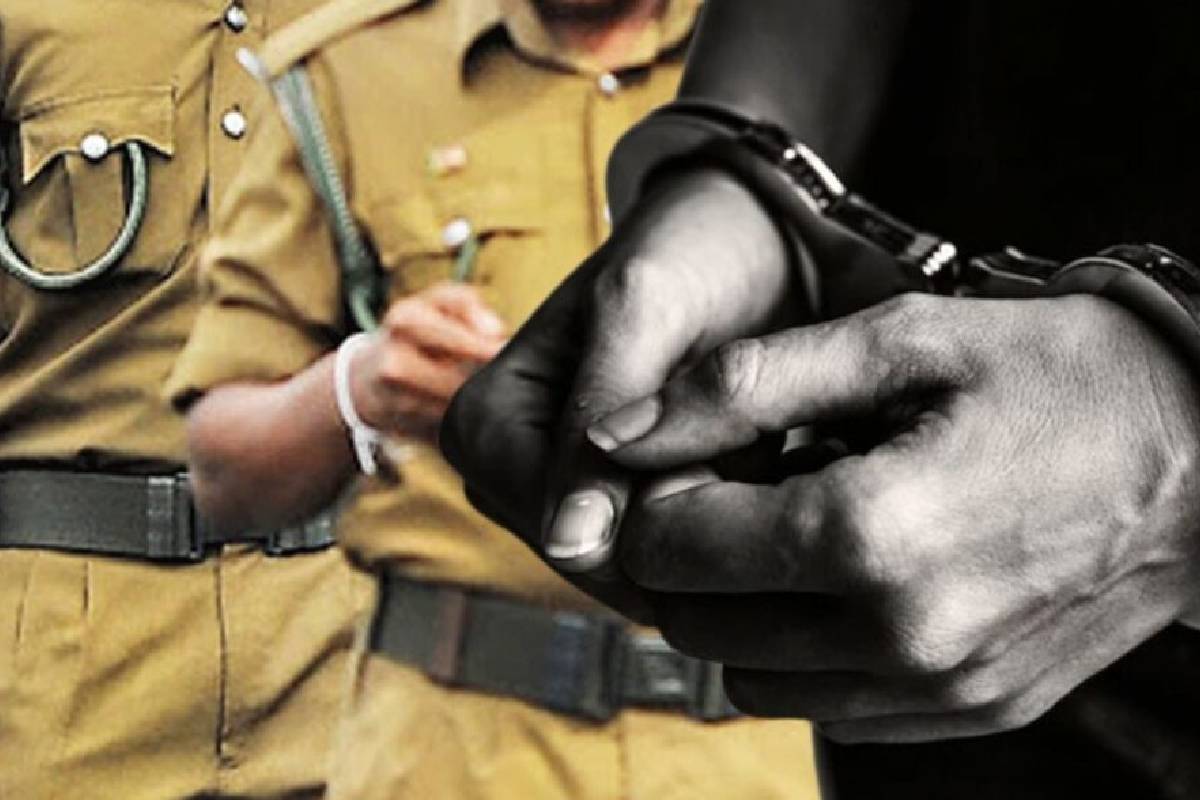 முன்னாள் இராணுவச் சிப்பாய் கைத்துப்பாக்கியுடன் கைது! | Former Army Soldier Arrested With Handgun